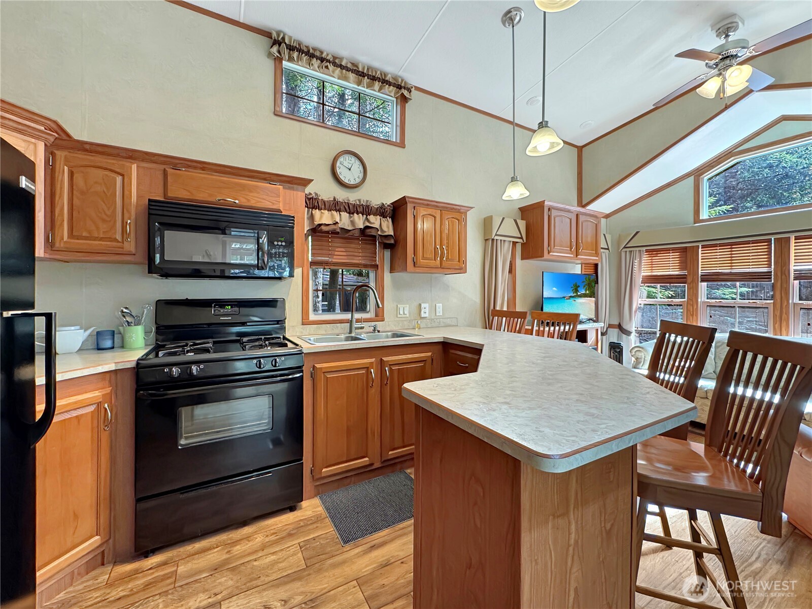 25-4 Drial Loop Maple Falls, WA 98266 - Photo 10 of 38