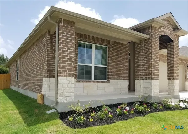 $1,950 | 2037 Flintshire Drive, New Braunfels, TX 78130