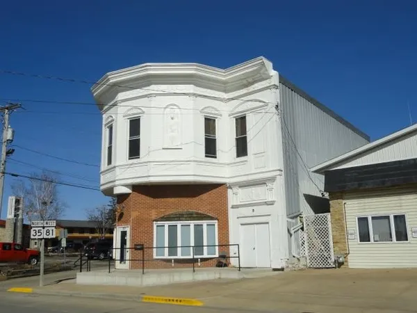 $222,500 | 217 West Cherry Street, Lancaster, WI 53813