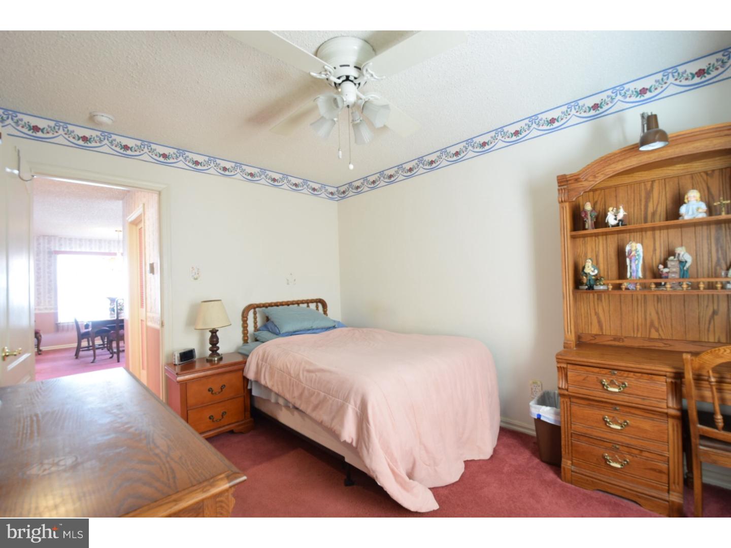 421 Paradise Road Williamstown, NJ 08094 - Photo 14 of 15 Bedroom 2