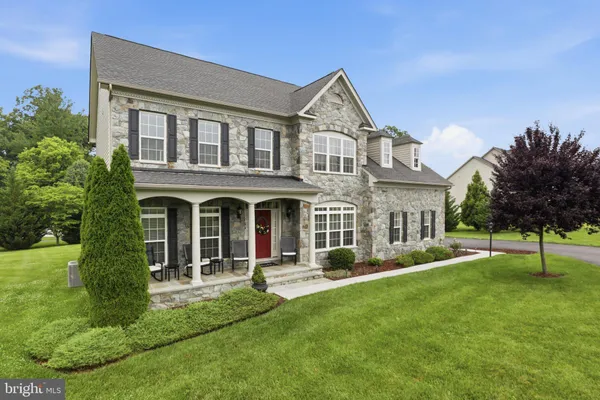 $1,295,000 | 17351 Harmony Vista Drive, Hamilton, VA 20158