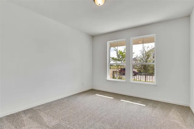 $399,990 | 105 Greinert Drive, Taylor, TX 76574