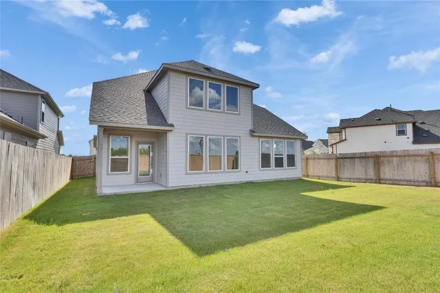 $399,990 | 105 Greinert Drive, Taylor, TX 76574