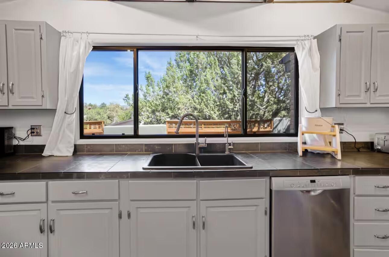 245 Pony Soldier Road Sedona, AZ 86336 - Photo 6 of 42 IMG_1581