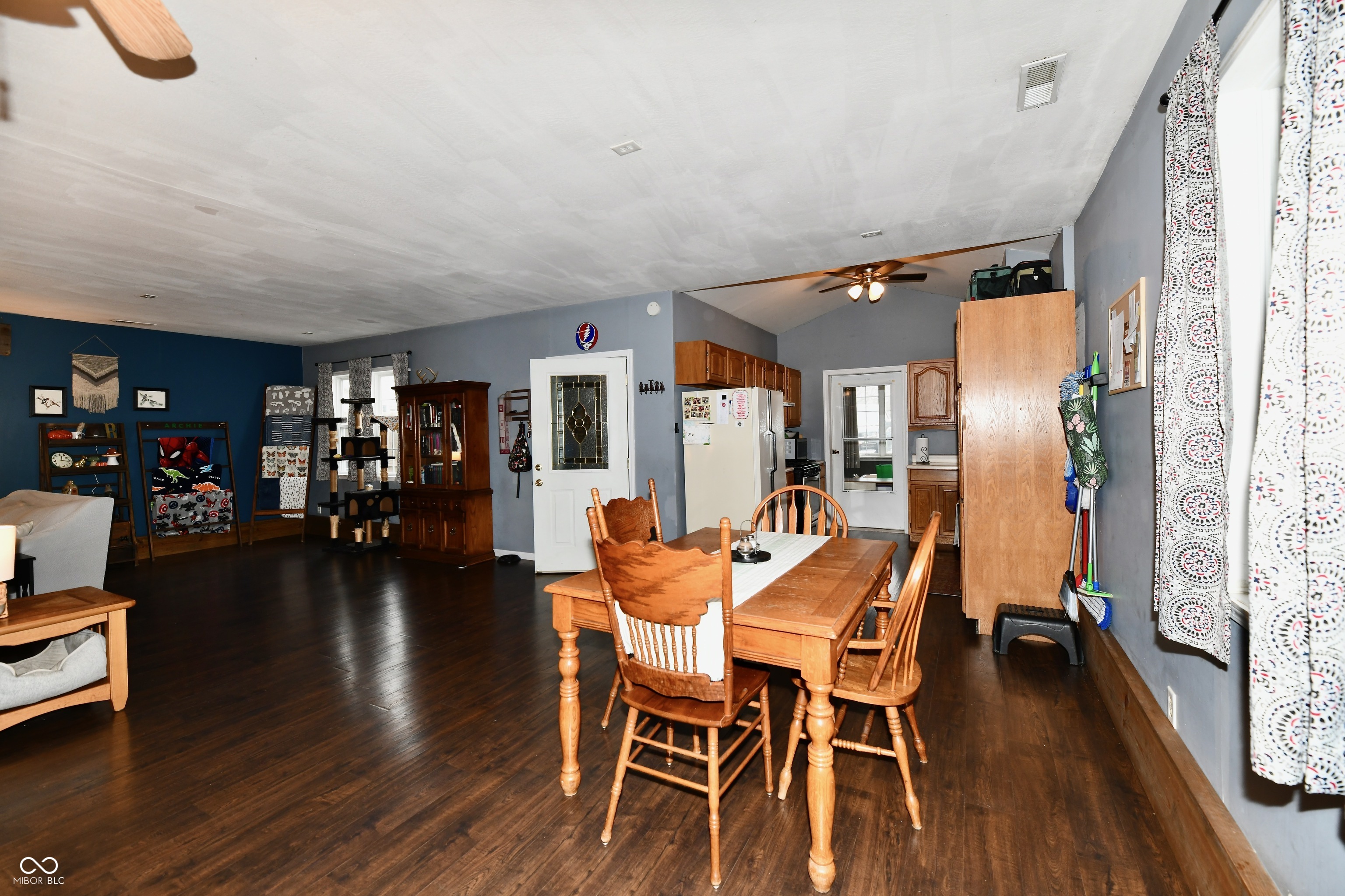 1524 South R Street Elwood, IN 46036 - Photo 14 of 27