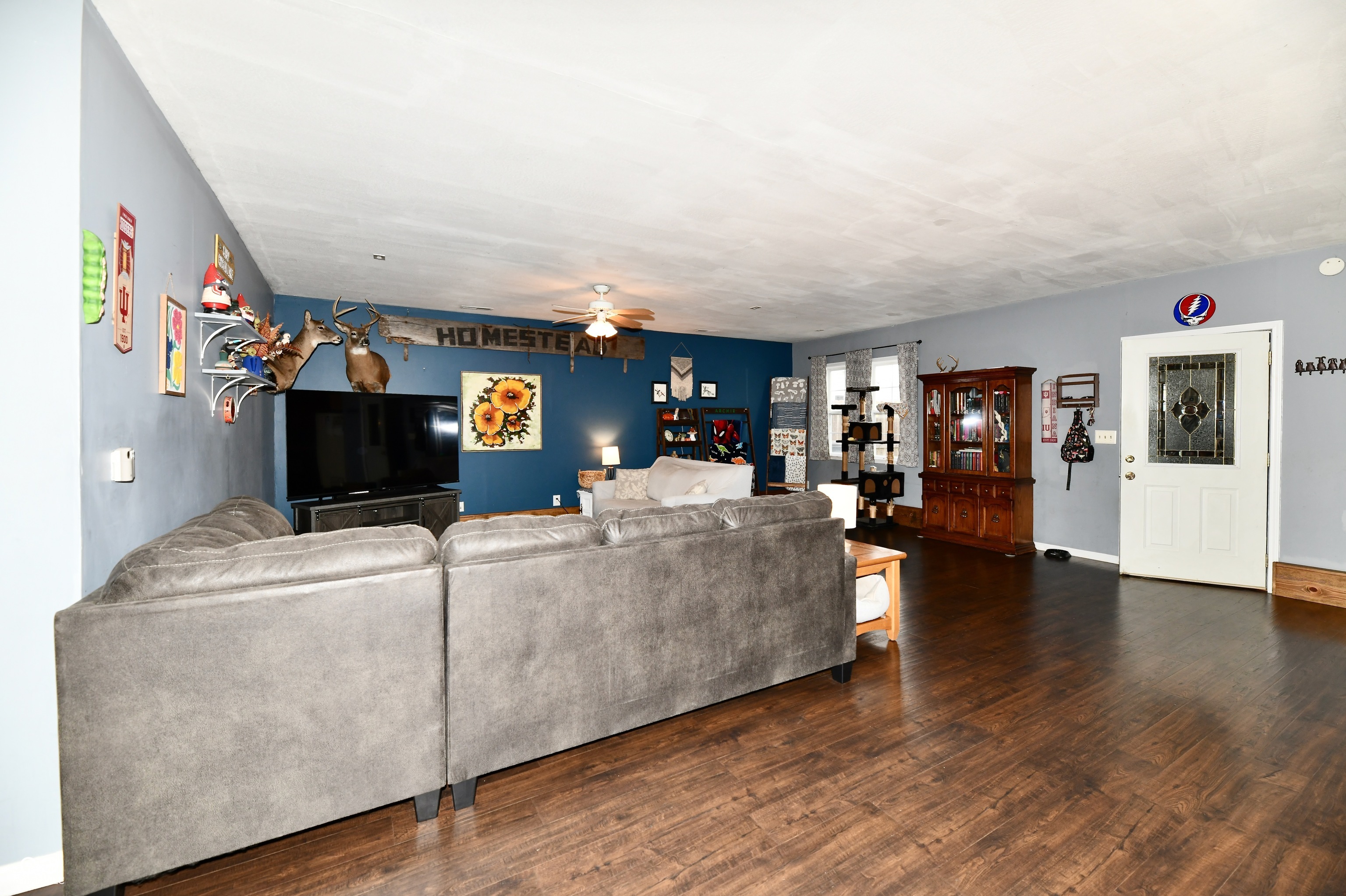 1524 South R Street Elwood, IN 46036 - Photo 8 of 27