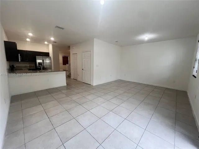 $3,300 | 15001 Southwest 119TH Lane, Unit 15001, Miami, FL 33196