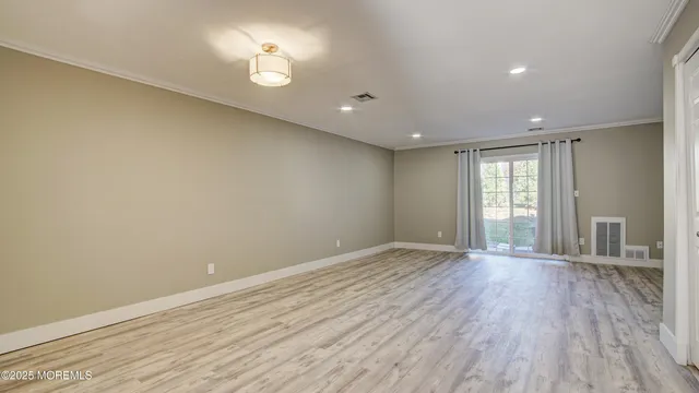 $3,200 | 60 County Road, Unit 21, Cliffwood, NJ 07721