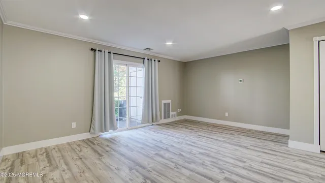 $3,200 | 60 County Road, Unit 21, Cliffwood, NJ 07721