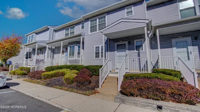 $3,200 | 60 County Road, Unit 21, Cliffwood, NJ 07721