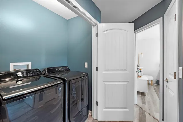 $375,000 | 730 East 13th Court, Kearney, MO 64060