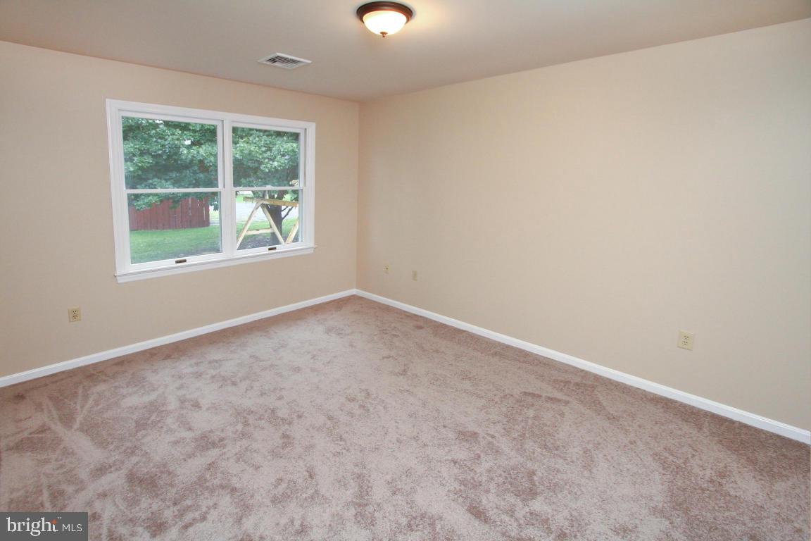449 Springfield Court Lititz, PA 17543 - Photo 13 of 23