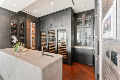 $7,699,000 | 3401 Bayshore Boulevard, Unit 2500, Tampa, FL 33629