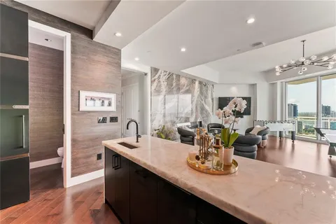 $7,699,000 | 3401 Bayshore Boulevard, Unit 2500, Tampa, FL 33629