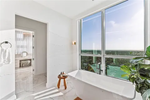 $7,699,000 | 3401 Bayshore Boulevard, Unit 2500, Tampa, FL 33629