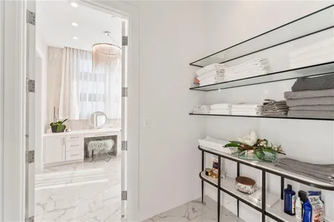 $7,699,000 | 3401 Bayshore Boulevard, Unit 2500, Tampa, FL 33629