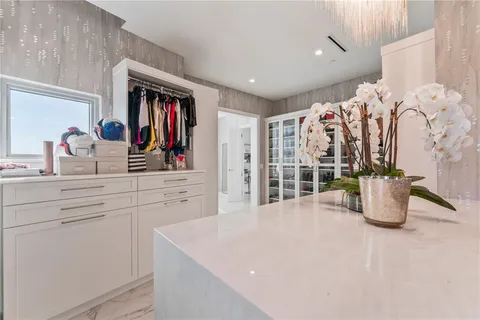 $7,699,000 | 3401 Bayshore Boulevard, Unit 2500, Tampa, FL 33629