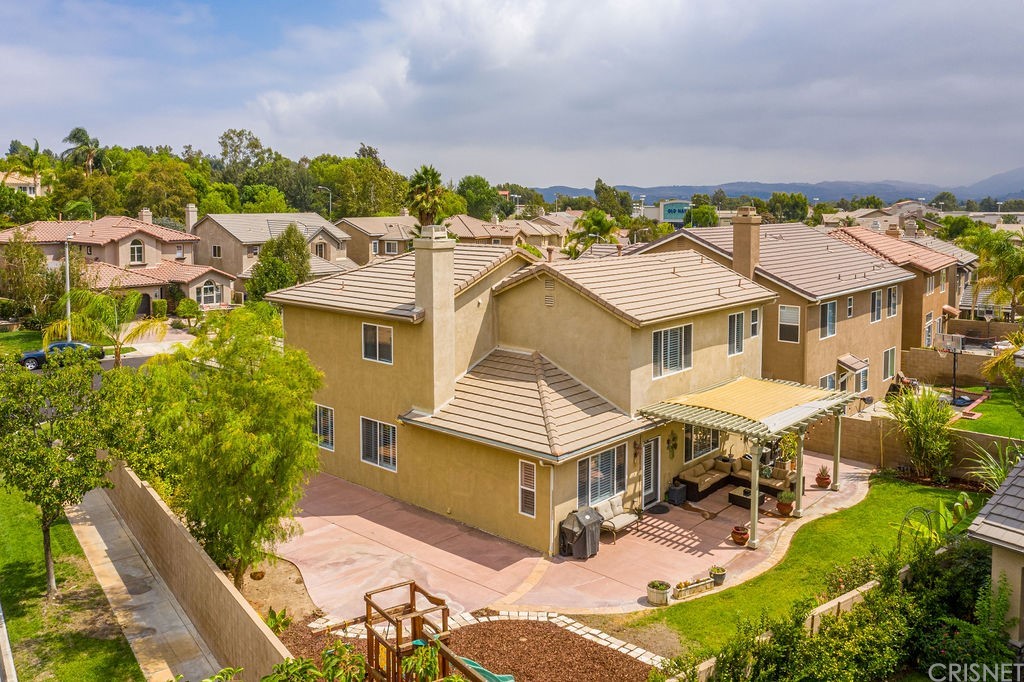 25054 Oliver Way Stevenson Ranch, CA 91381 - Photo 45 of 53 a view of a town with many windows