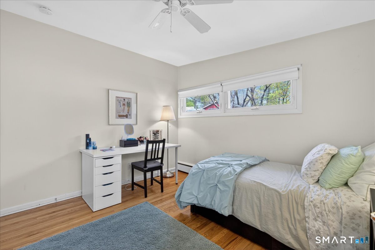 122 Corbin Road Hamden, CT 06517 - Photo 24 of 40