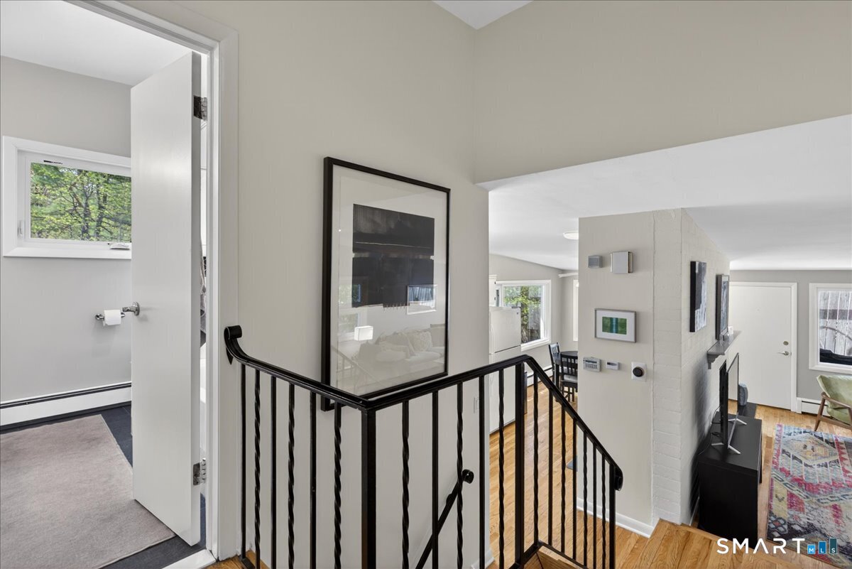 122 Corbin Road Hamden, CT 06517 - Photo 27 of 40