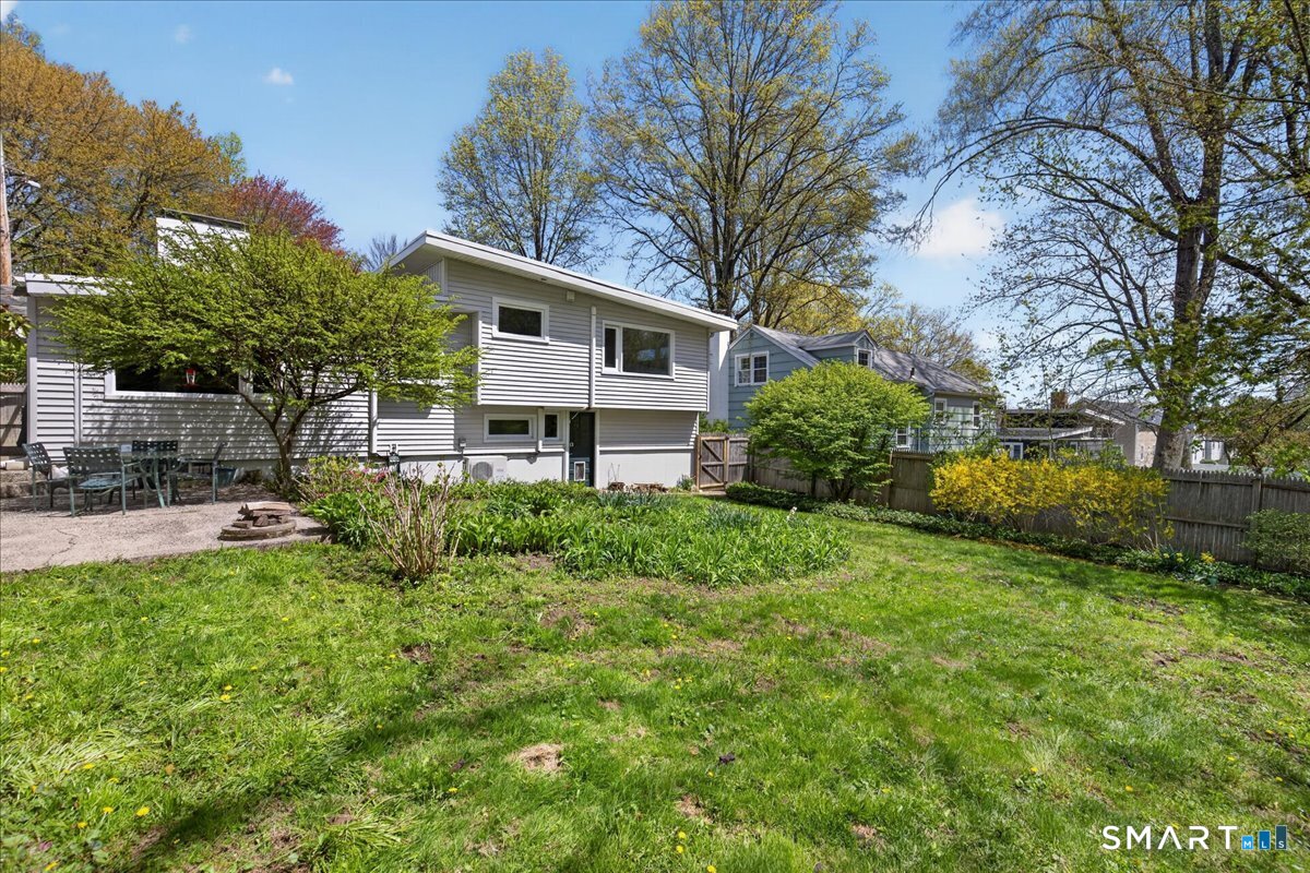 122 Corbin Road Hamden, CT 06517 - Photo 29 of 40