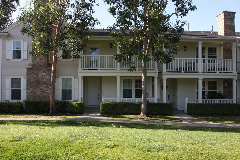 11 Rumford Street Ladera Ranch, CA 92694 - Photo 6 of 24 a front view of a house with lots of trees and plants
