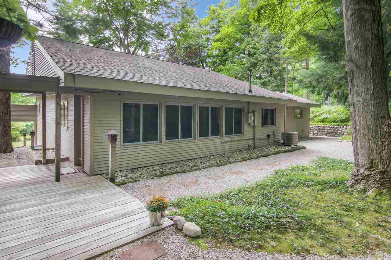 10169 South Bow Road Maple City, MI 49664 - Photo 51 of 55 1892811-50.JPG