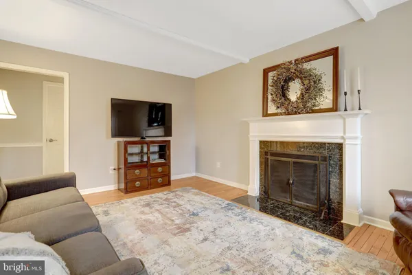 $875,000 | 8705 Side Saddle Road, Springfield, VA 22152