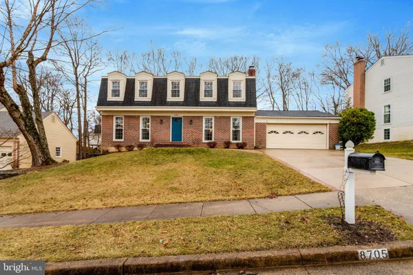 $875,000 | 8705 Side Saddle Road, Springfield, VA 22152