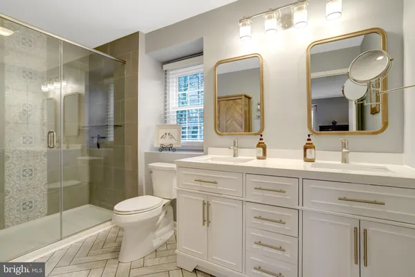 $875,000 | 8705 Side Saddle Road, Springfield, VA 22152