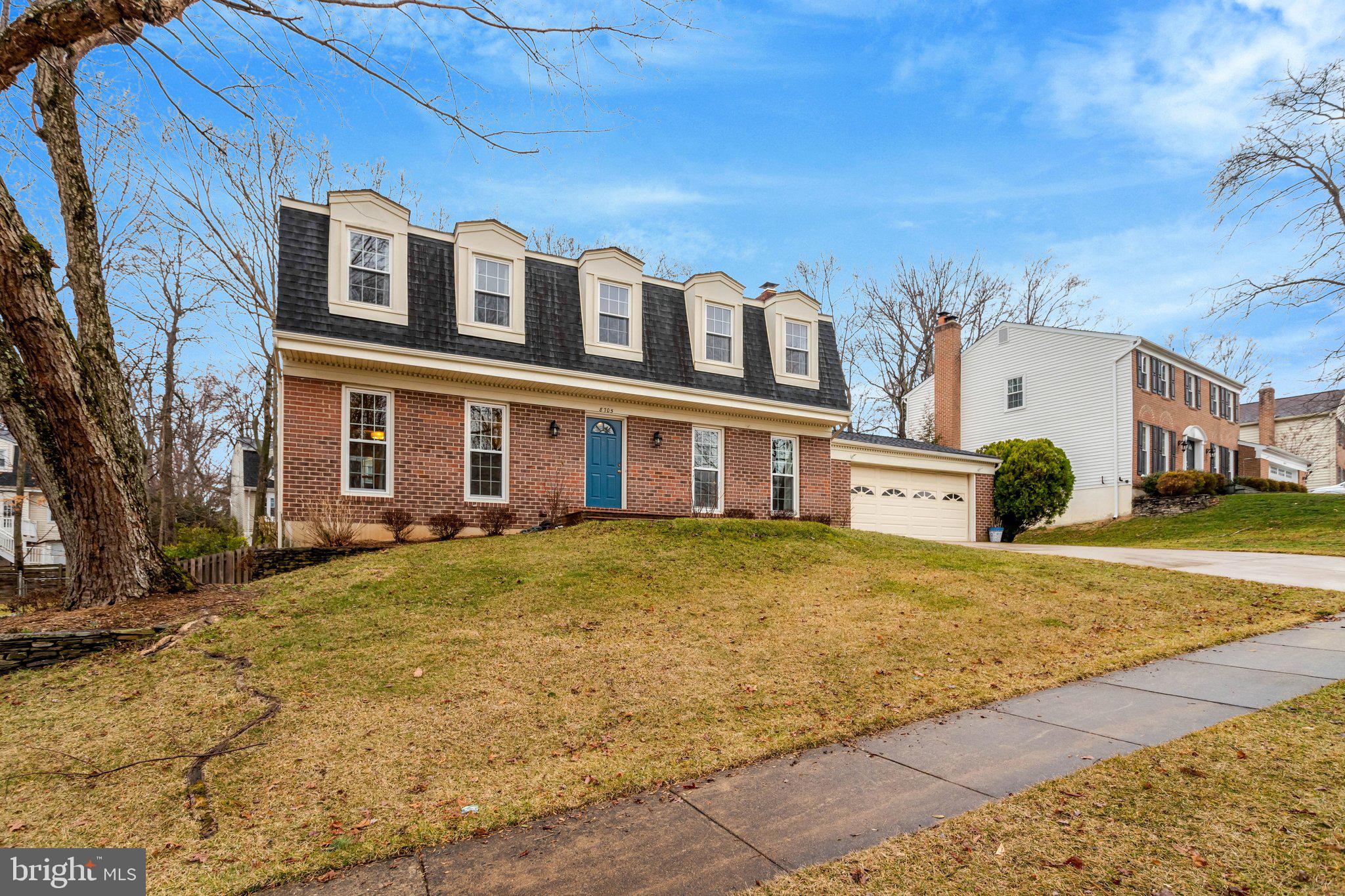 8705 Side Saddle Road Springfield, VA 22152 - Photo 4 of 73