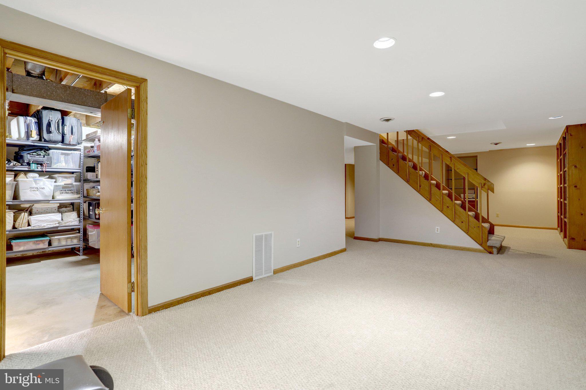 8705 Side Saddle Road Springfield, VA 22152 - Photo 52 of 73