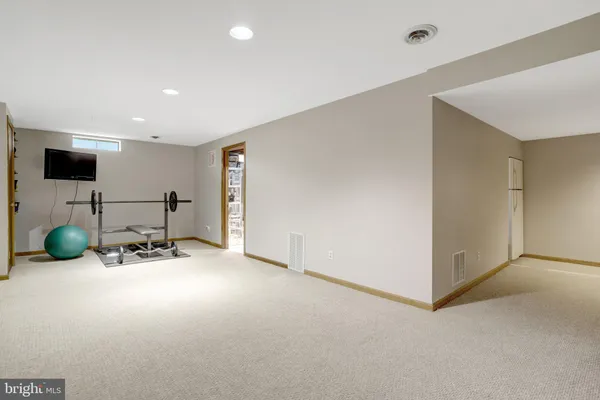 $875,000 | 8705 Side Saddle Road, Springfield, VA 22152