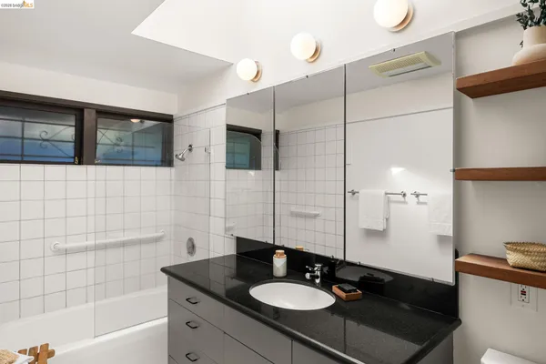 $2,995,000 | 85 El Camino Real, Berkeley, CA 94705