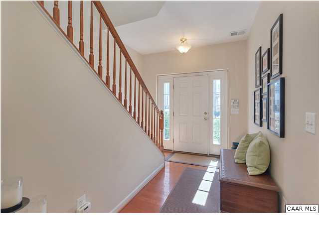 923 Rainier Road Charlottesville, VA 22903 - Photo 3 of 18 Gallery Image 3