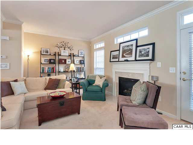 923 Rainier Road Charlottesville, VA 22903 - Photo 4 of 18 Gallery Image 4