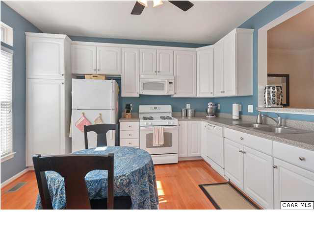 923 Rainier Road Charlottesville, VA 22903 - Photo 6 of 18 Gallery Image 6