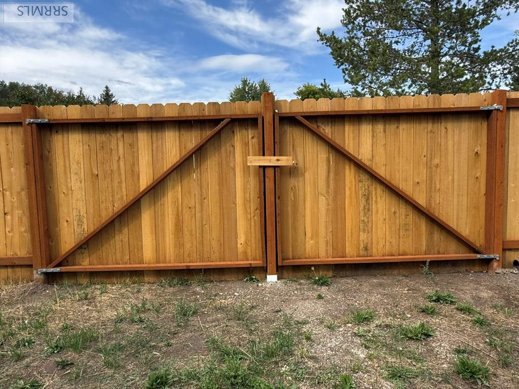 201 North Center Street St. Anthony, ID 83445 - Photo 24 of 27
