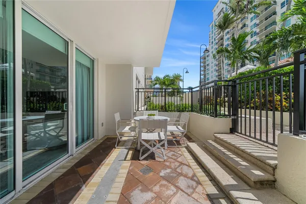 $545,000 | 600 West Las Olas Boulevard, Unit 721N, Fort Lauderdale, FL 33312
