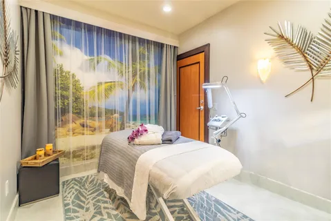 $545,000 | 600 West Las Olas Boulevard, Unit 721N, Fort Lauderdale, FL 33312