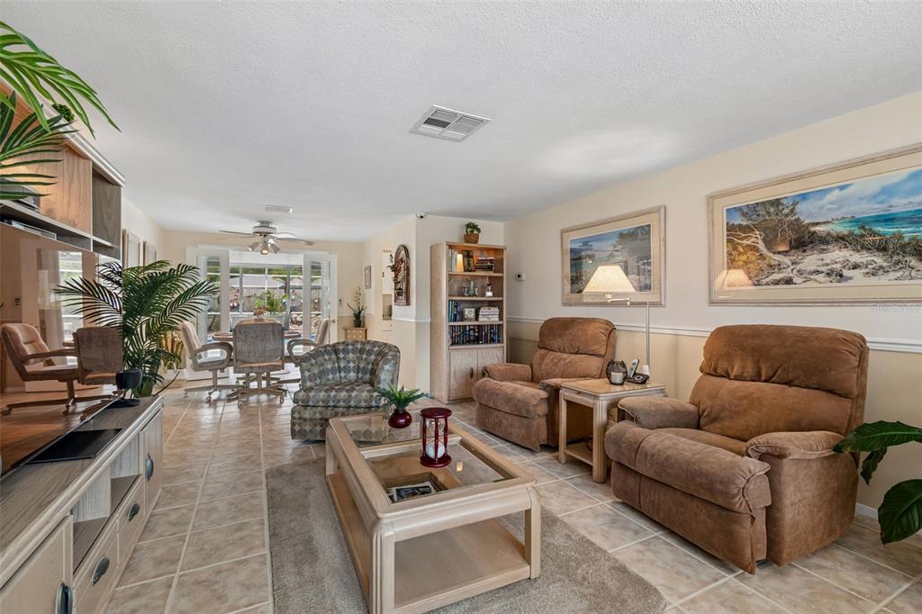 5843 Appletree Road Holiday, FL 34690 - Photo 10 of 81