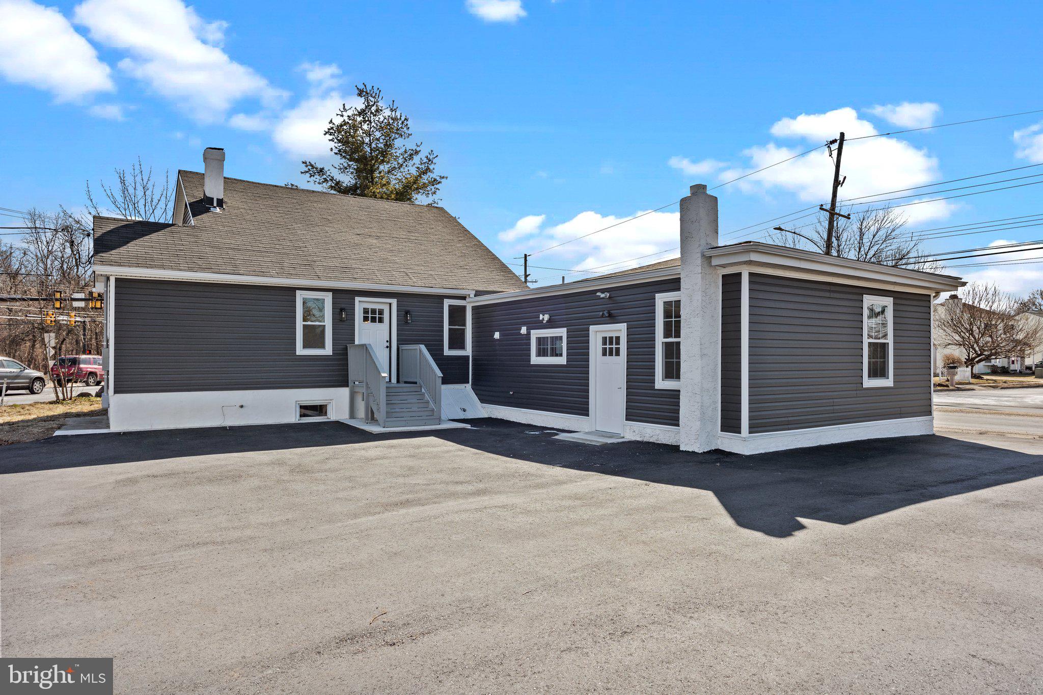2000 Bath Road Bristol, PA 19007 - Photo 4 of 48 Gallery Image 4