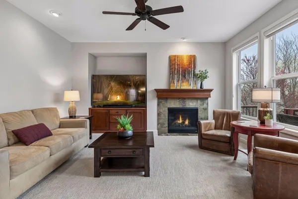 $775,000 | 3319 Ridgestone Way, Woodbury, MN 55129