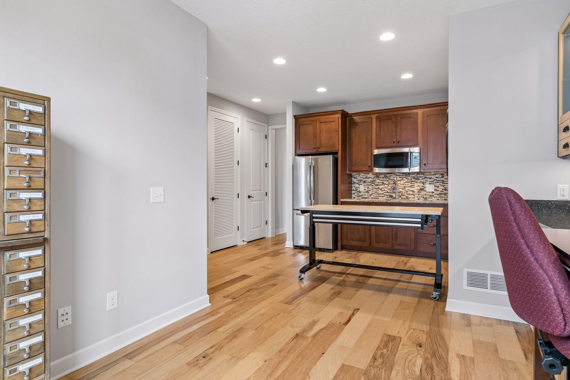 3319 Ridgestone Way Woodbury, MN 55129 - Photo 26 of 64