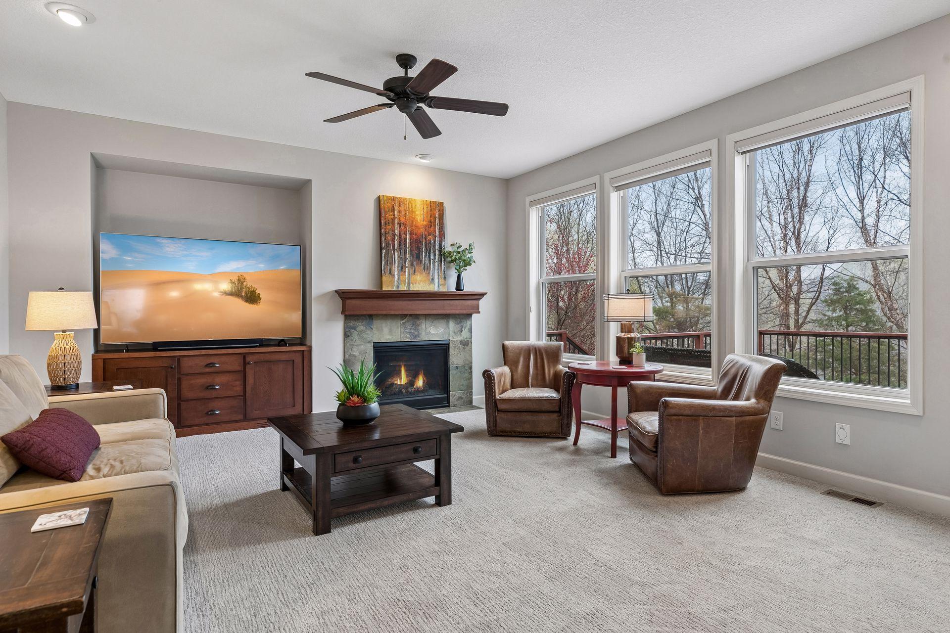 3319 Ridgestone Way Woodbury, MN 55129 - Photo 3 of 64