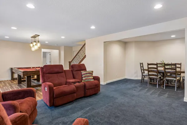 $775,000 | 3319 Ridgestone Way, Woodbury, MN 55129