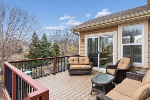 $775,000 | 3319 Ridgestone Way, Woodbury, MN 55129