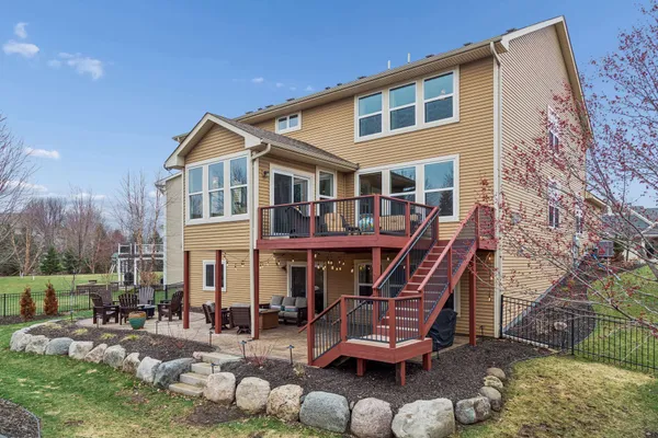 $775,000 | 3319 Ridgestone Way, Woodbury, MN 55129