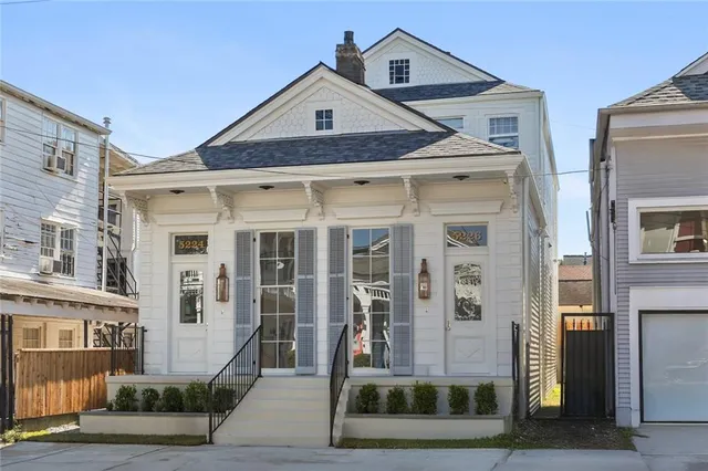 $625,000 | 5224 Magazine Street, Unit 5224, New Orleans, LA 70115