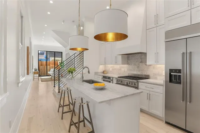 $625,000 | 5224 Magazine Street, Unit 5224, New Orleans, LA 70115